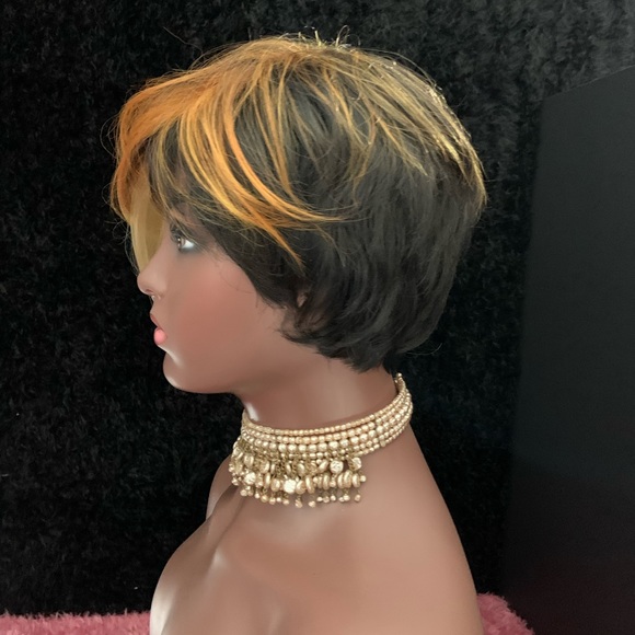 Effortless “Put On & Go” Auburn/Blonde/Black Mix Synthetic Wig for Daily Wear… - Picture 4 of 5